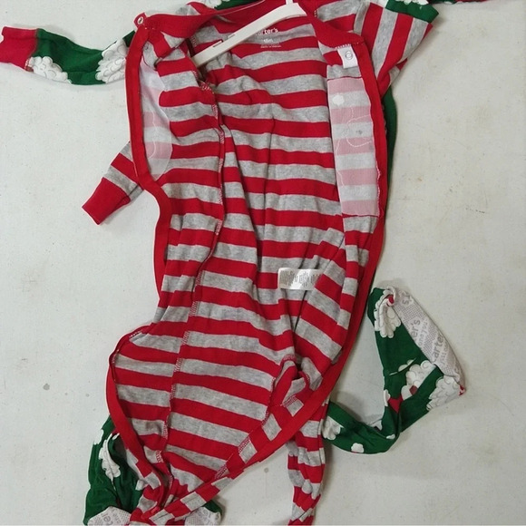 NEW! Toddler Striped Black Santa Christmas Footed Pajama 2pc Set, Red/Green - Picture 6 of 14